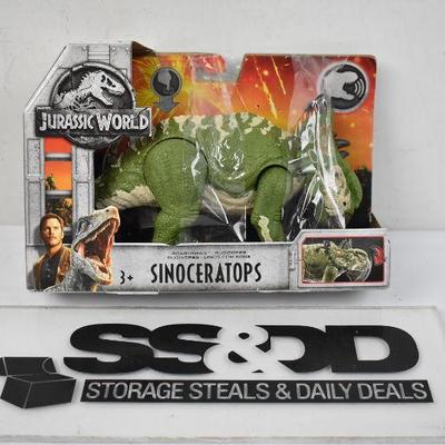 Jurassic World Roarivores Sinoceratops. Open Package