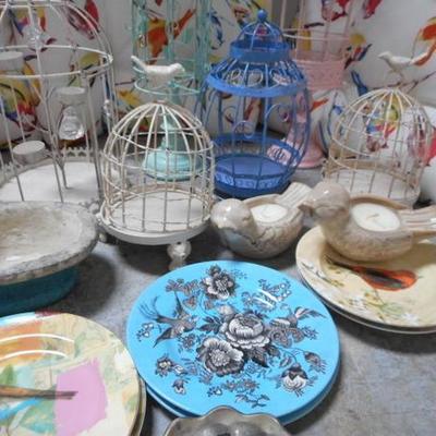 Lot 824- Large Bird Themed Lot