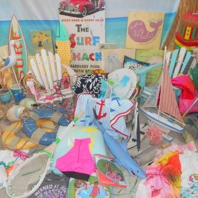 Lot 843 - Beach Themed Room 