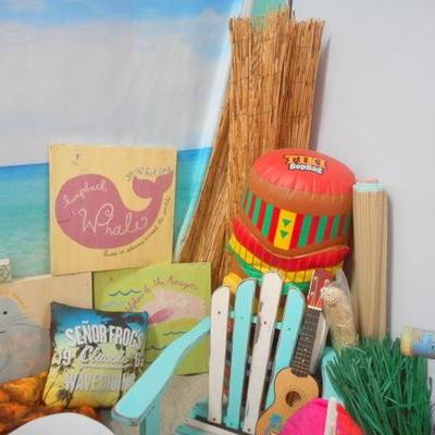 Lot 843 - Beach Themed Room 