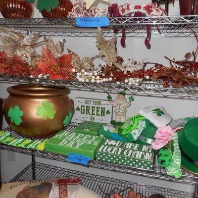 Lot 400 - Mixed Holiday Decor - St Paddys, Thanksgiving, Xmas + Metro Rack