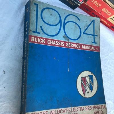 #38 - Collection of 16 Vintage Buick Manuals