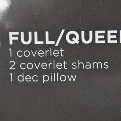 Full/Queen, Home Essence Kids Petal Power Floral Coverlet Bedding Set - New