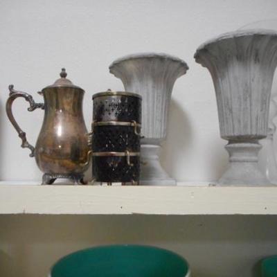 Lot 829 - Shelves Full of Glassware Lots of teacups 