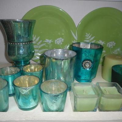Lot 829 - Shelves Full of Glassware Lots of teacups 