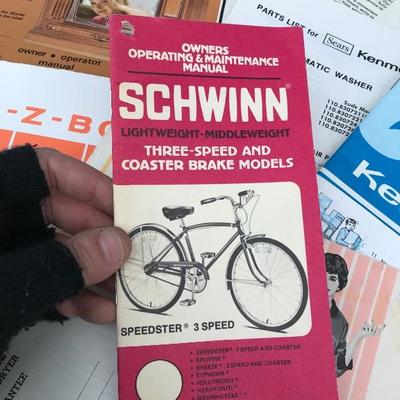 #142 - Vintage "Show Your Colors" Envelopes and Vintage Manuals