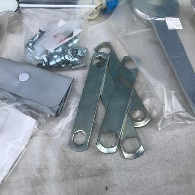 #144 - Collection o Medical Supplies