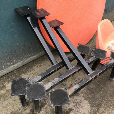 #146 - Vintage 6 Seater Orange Round Cafeteria Restaurant Table