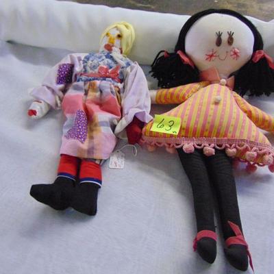 63  Stuffed dolls