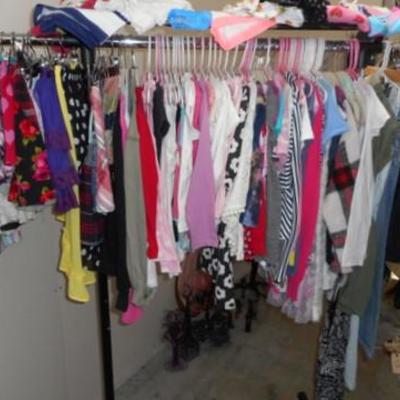 Lot 415 - All Sizes of Youth Girls Clothing & Extendable Clothes