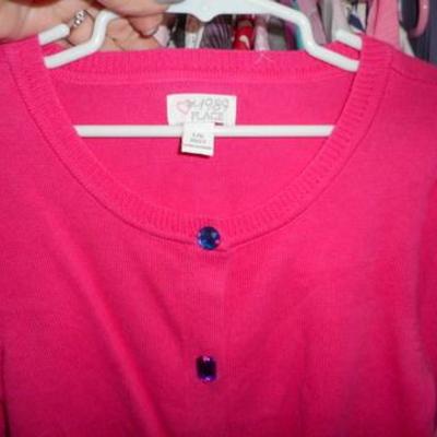Lot 415 - All Sizes of Youth Girls Clothing & Extendable Clothes