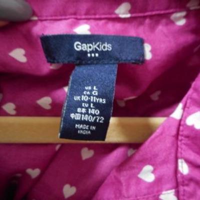 Lot 415 - All Sizes of Youth Girls Clothing & Extendable Clothes