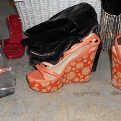 Lot 42 - High Heels (sz 5 & 6) & Assorted Items