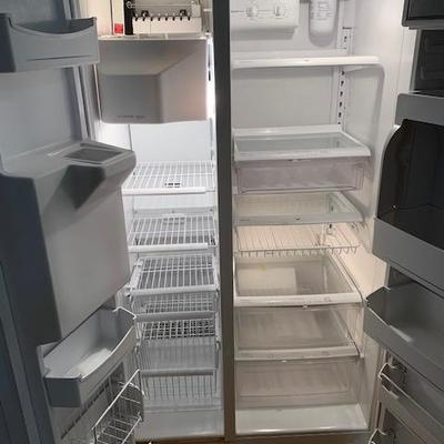 Amana side by side refrigerator
