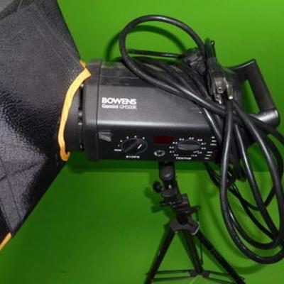 Lot 853 - Bowens Gemini Light GM500R  - #1