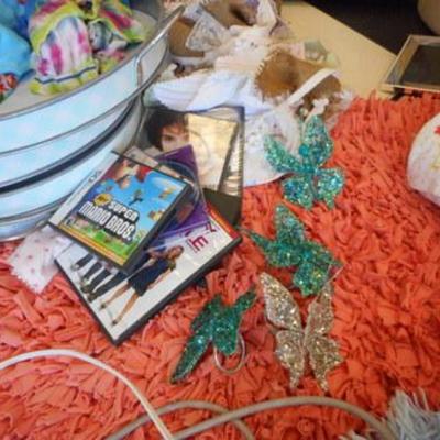Lot 710 - Misc Lot of Assorted Items Pinocchio marionette puppet, Mushroom stools & more