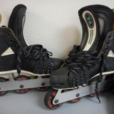 Lot 740 - Bauer In Line Skates, Cary Bag & Protective Gear