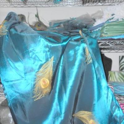 Lot 780 - Colorful Peacock Decorations