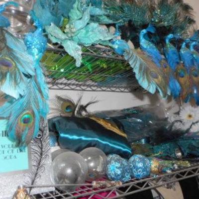 Lot 780 - Colorful Peacock Decorations