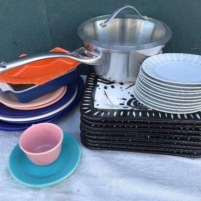 #151 - Collection of Vintage Fiestaware and Bauer Dishes and Vintage Blender