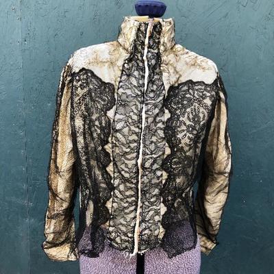 #152 - Large Lot of Antique Accessories