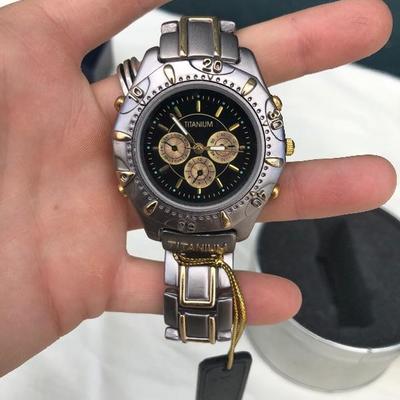 #152 - Large Lot of Antique Accessories