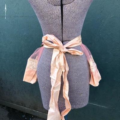 #152 - Large Lot of Antique Accessories