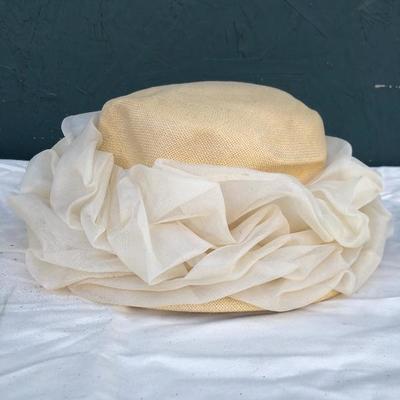 #152 - Large Lot of Antique Accessories