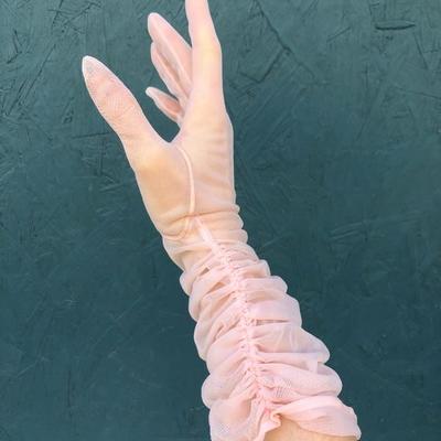 #152 - Large Lot of Antique Accessories