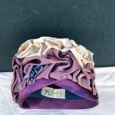 #152 - Large Lot of Antique Accessories