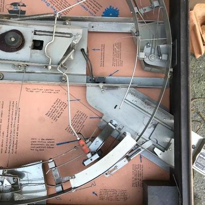 #156 - Vintage HAMMOND Electric Bridge Table