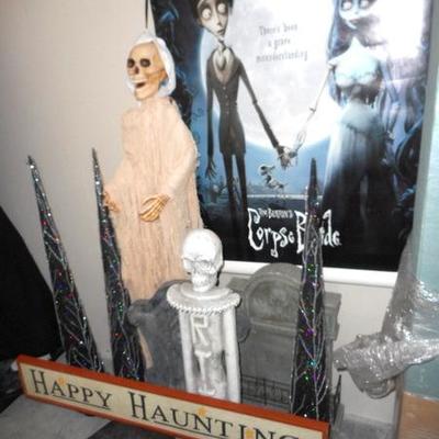 Lot 402 - Halloween Graveyard Decor