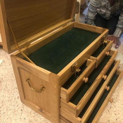 Oak tool chest