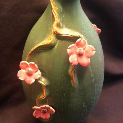 Door Pottery Trailing Cherry Vase