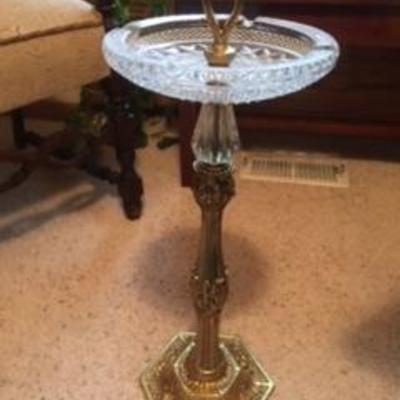Pedestal Ashtray 