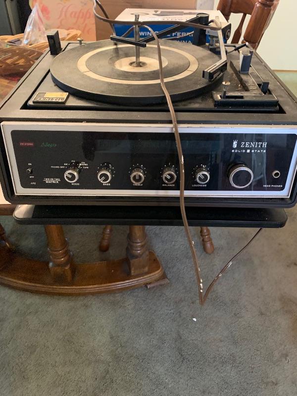 Zenith turntable