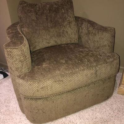 Bernhardt Swivel Chair
