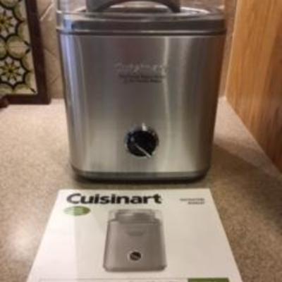 CUISINART 2QT FROZEN YOGURT SORBET ICE CREAM MAKER