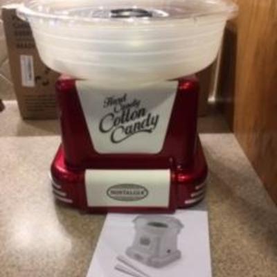 COTTON CANDY MACHINE and 100 CANDY CONES