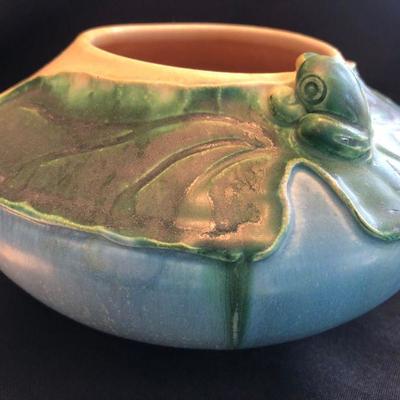 Door Pottery by Scott Graves Frog On Lilly Pad