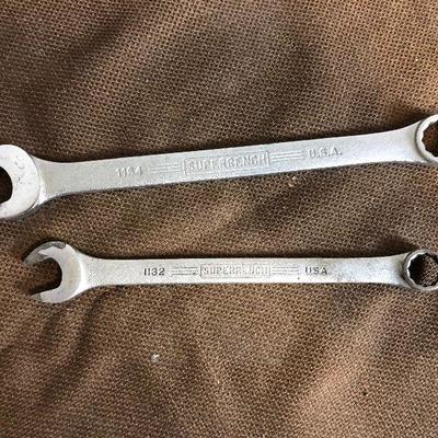 Lot #17 2 Williams Super Wrench 