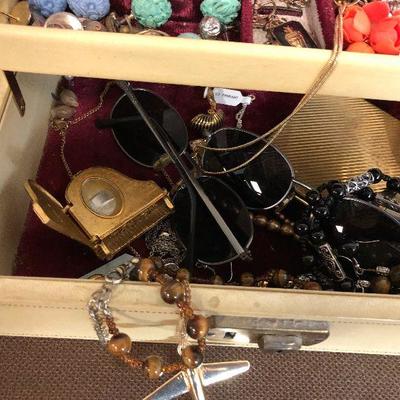 Lot #24 Jewelry Box with vintage Jewelry 