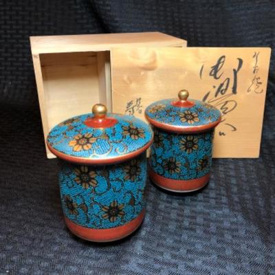 KUTANI-YAKI ware Japanese Tea with Lid, Pair