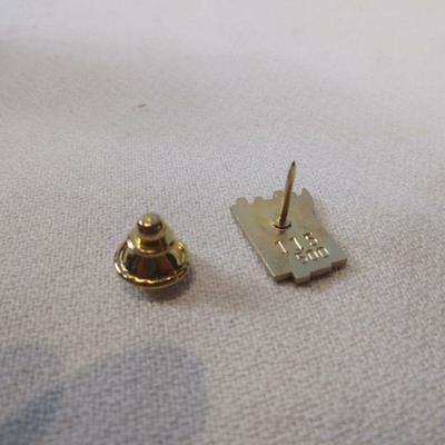 1989 Kentucky Derby Festival Gold Metal Pin