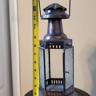 Lantern with frosted glass