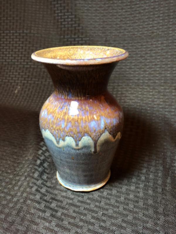 Steve Coburn Studio Pottery Vase | EstateSales.org