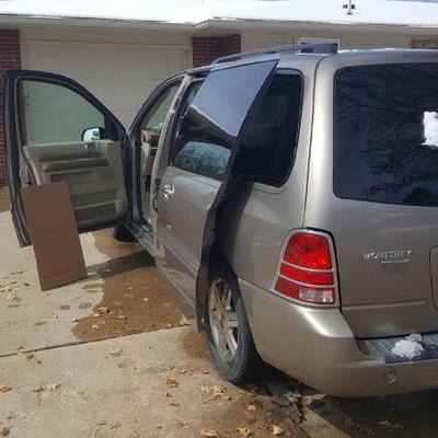 LOT 1  2004 MERCURY MONTEREY MINIVAN 