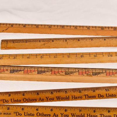 Lot 36: Lot of vintage wooden rules