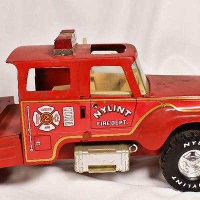 Lot 39:  NYLINT vintage fire truck Hook-N-Ladder Toy 