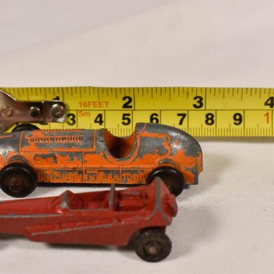 Lot 58: Pair of vintage tootsietoy racecar dragster